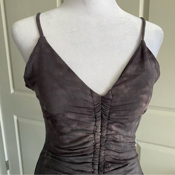 Bodycon Ruched Dress - Picture 2 of 8